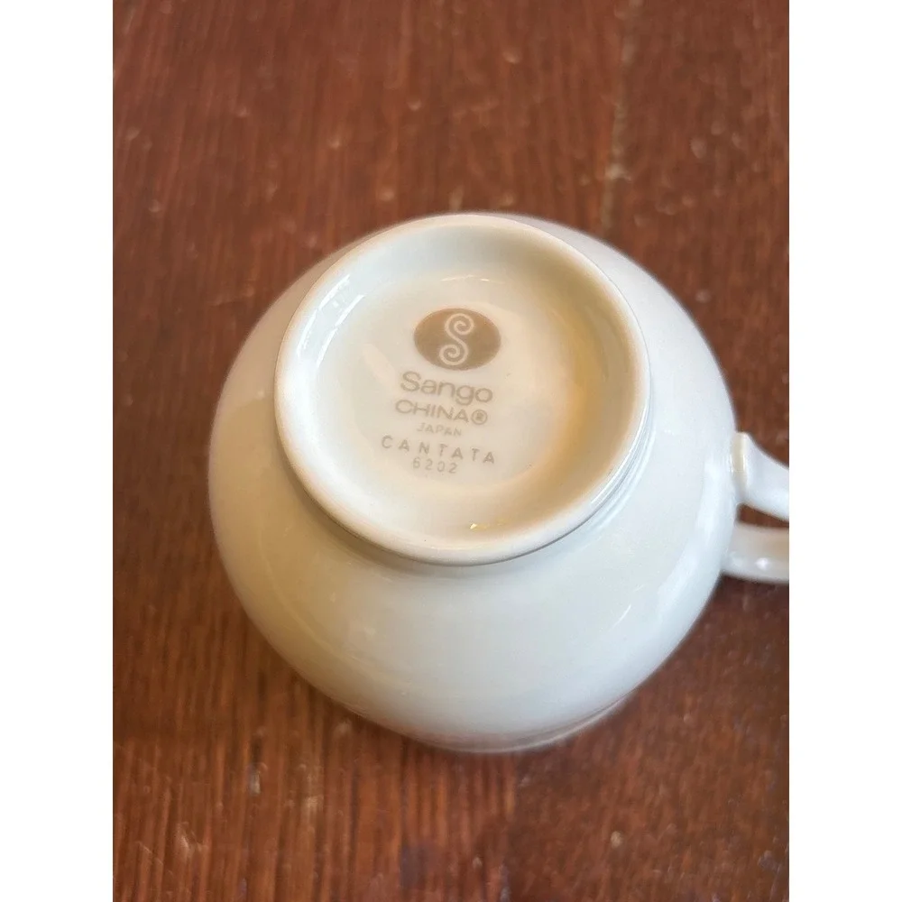 Sango China Cantata 6202 Teacup Japan White Floral Rose Platinum Trim Vintage
